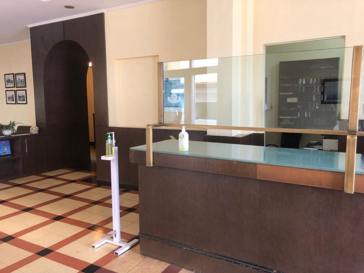 Sea Green Hotel Мумбаї Екстер'єр фото