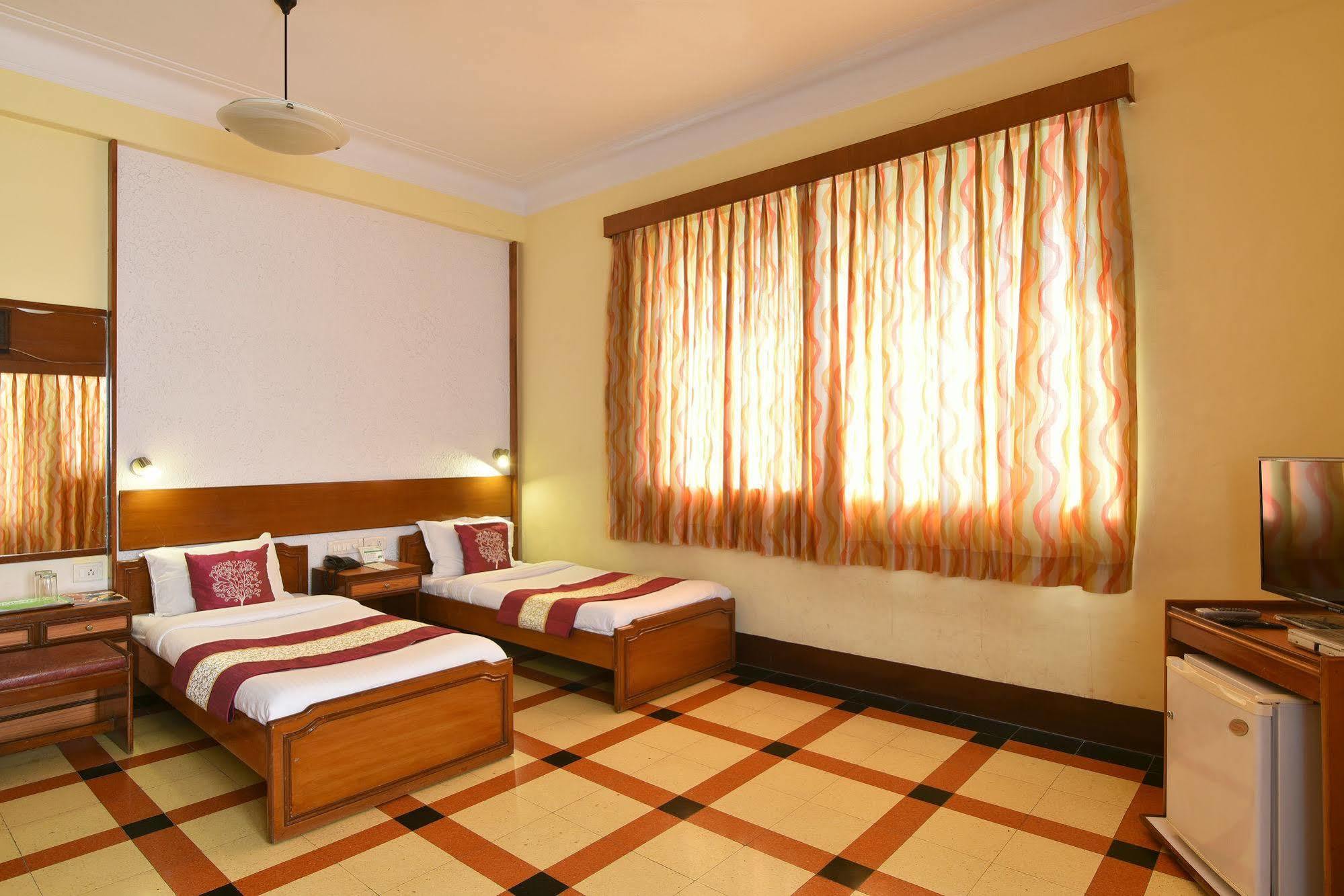 Sea Green Hotel Мумбаї Екстер'єр фото