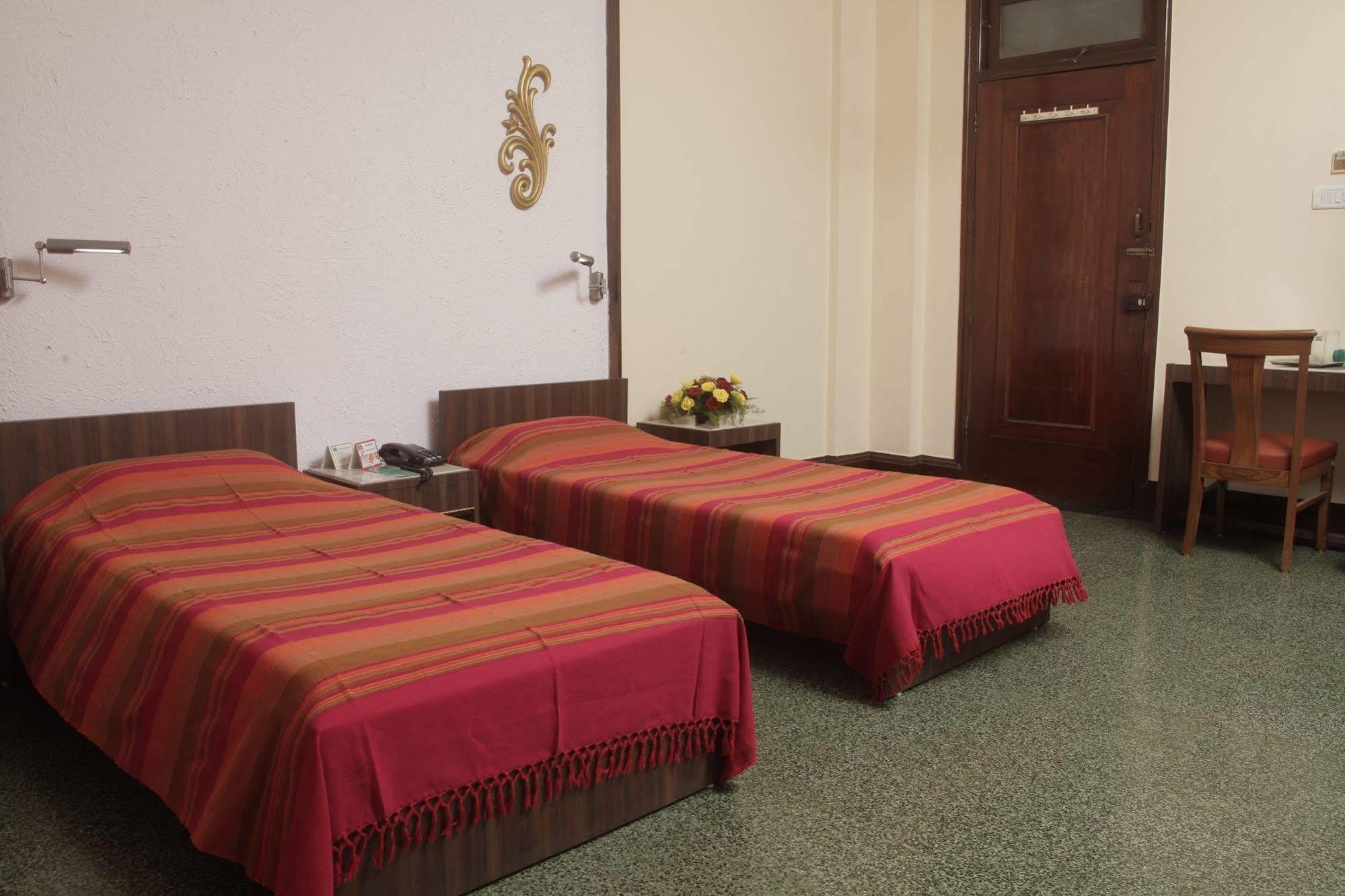 Sea Green Hotel Мумбаї Екстер'єр фото